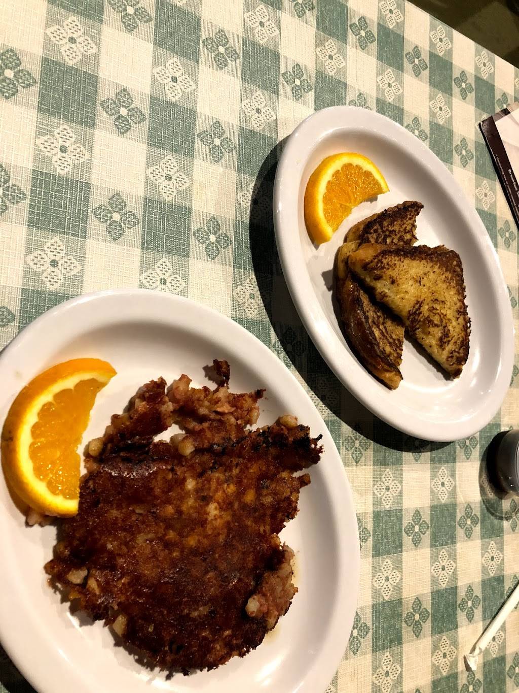 Kellys Family Restaurant | restaurant | 20 McLean Rd, Brevard, NC 28712, USA | 8288843725 OR +1 828-884-3725