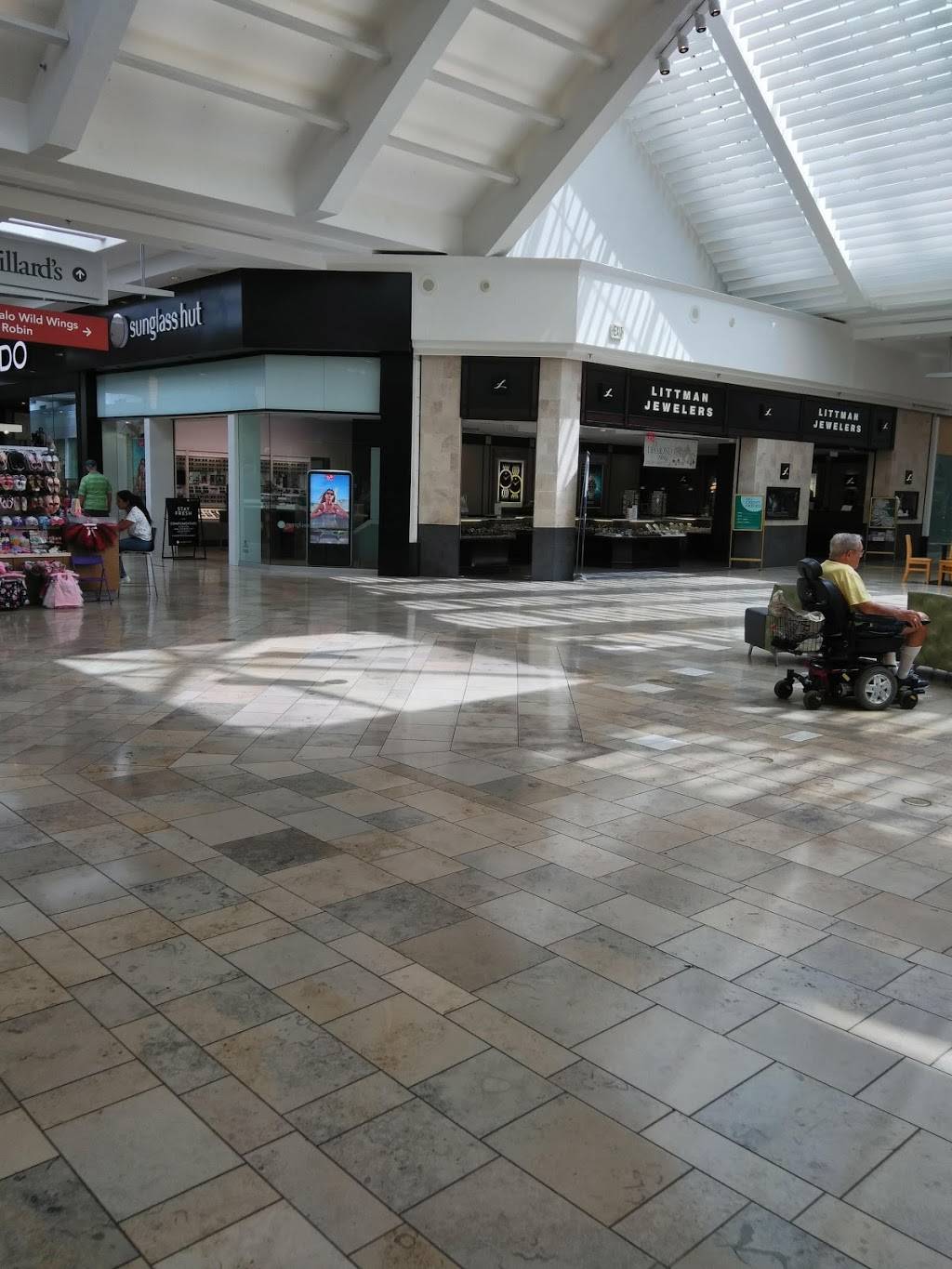 Chick-fil-A | restaurant | 8000 W Broward Blvd Ste 5005, Plantation, FL 33388, USA | 9544769425 OR +1 954-476-9425