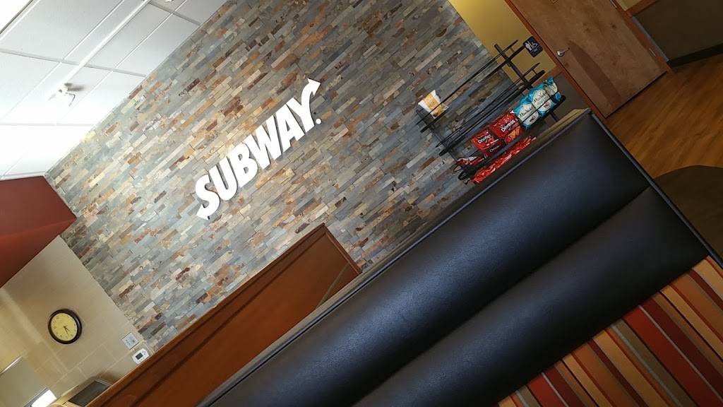 Subway | restaurant | 11400 Sean Haggerty Dr Building A, Suite 101, El Paso, TX 79934, USA | 9158221140 OR +1 915-822-1140