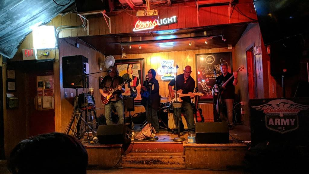 The Etiwanda Roadhouse Bar & Grill | restaurant | 12583 Highland Ave, Rancho Cucamonga, CA 91739, USA | 9098991016 OR +1 909-899-1016