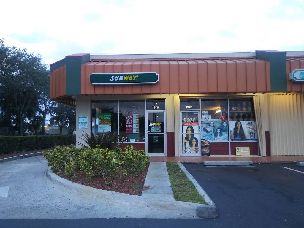 Subway Restaurants | restaurant | 1978 Lake Worth Rd, Lake Worth, FL 33461, USA | 5615880883 OR +1 561-588-0883