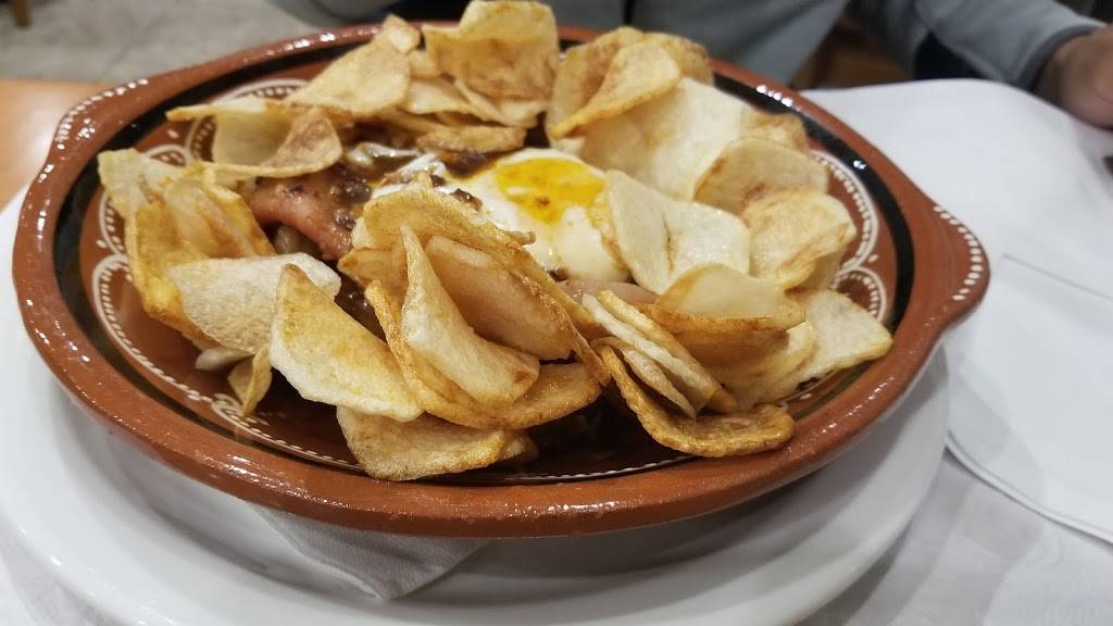 Avenida Cuisine | restaurant | 757 Madison Ave, Bridgeport, CT 06606, USA | 2036960303 OR +1 203-696-0303