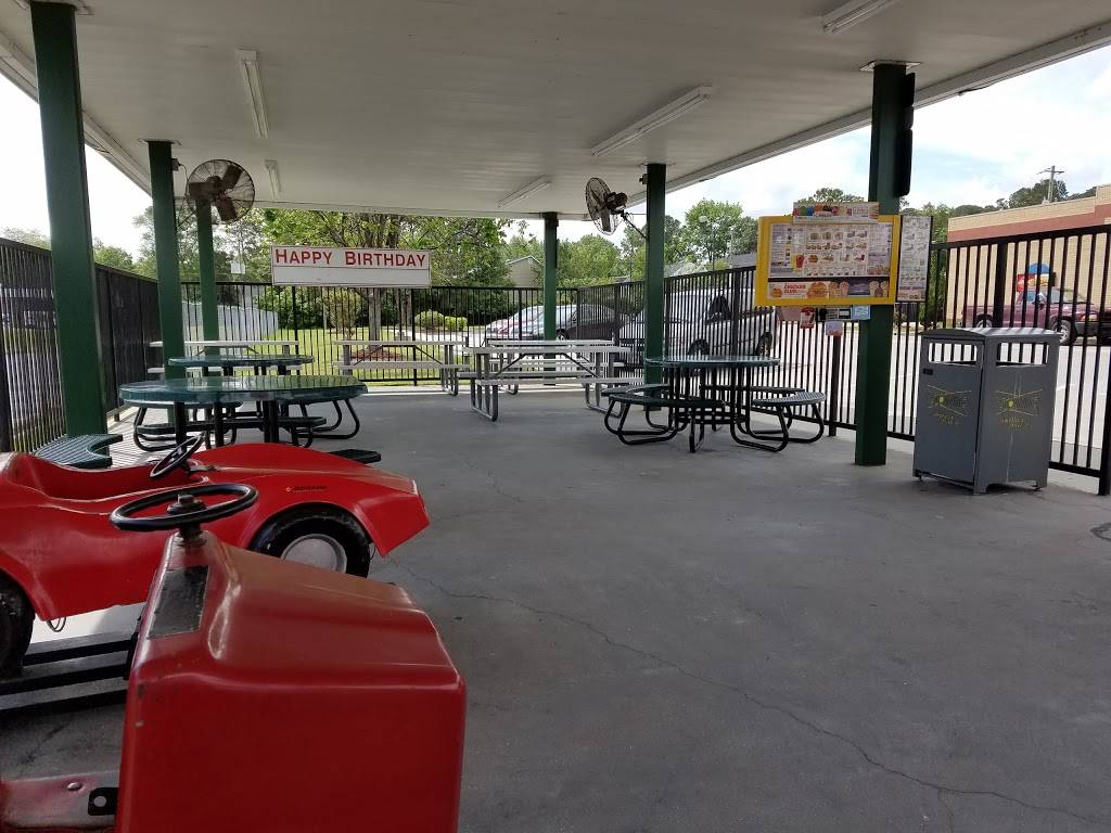 Sonic Drive-In | restaurant | 404 N Berkeley Blvd, Goldsboro, NC 27530, USA | 9197513323 OR +1 919-751-3323