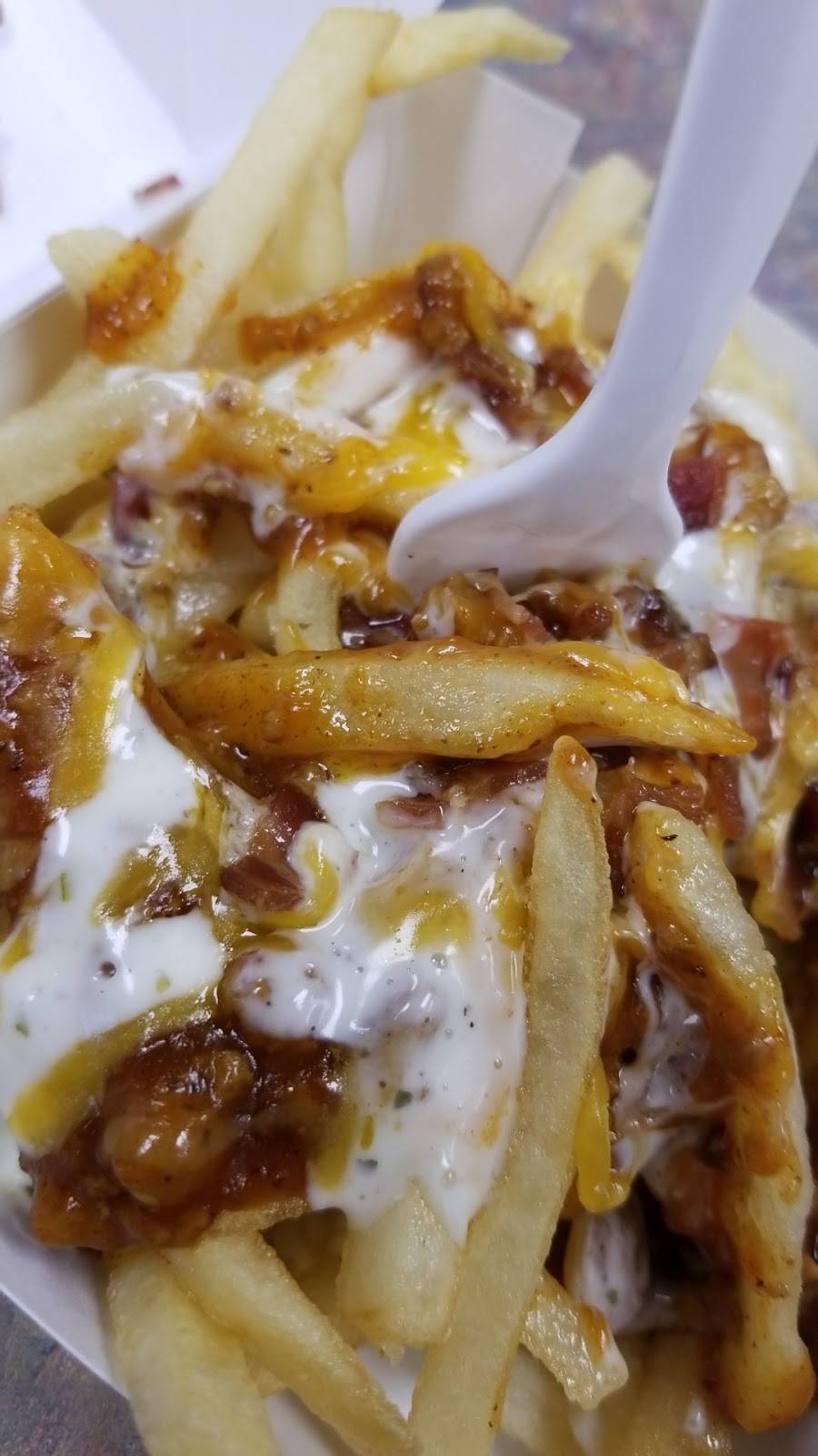 Wienerschnitzel | restaurant | 23750 Alessandro Blvd, Moreno Valley, CA 92553, USA | 9516569870 OR +1 951-656-9870