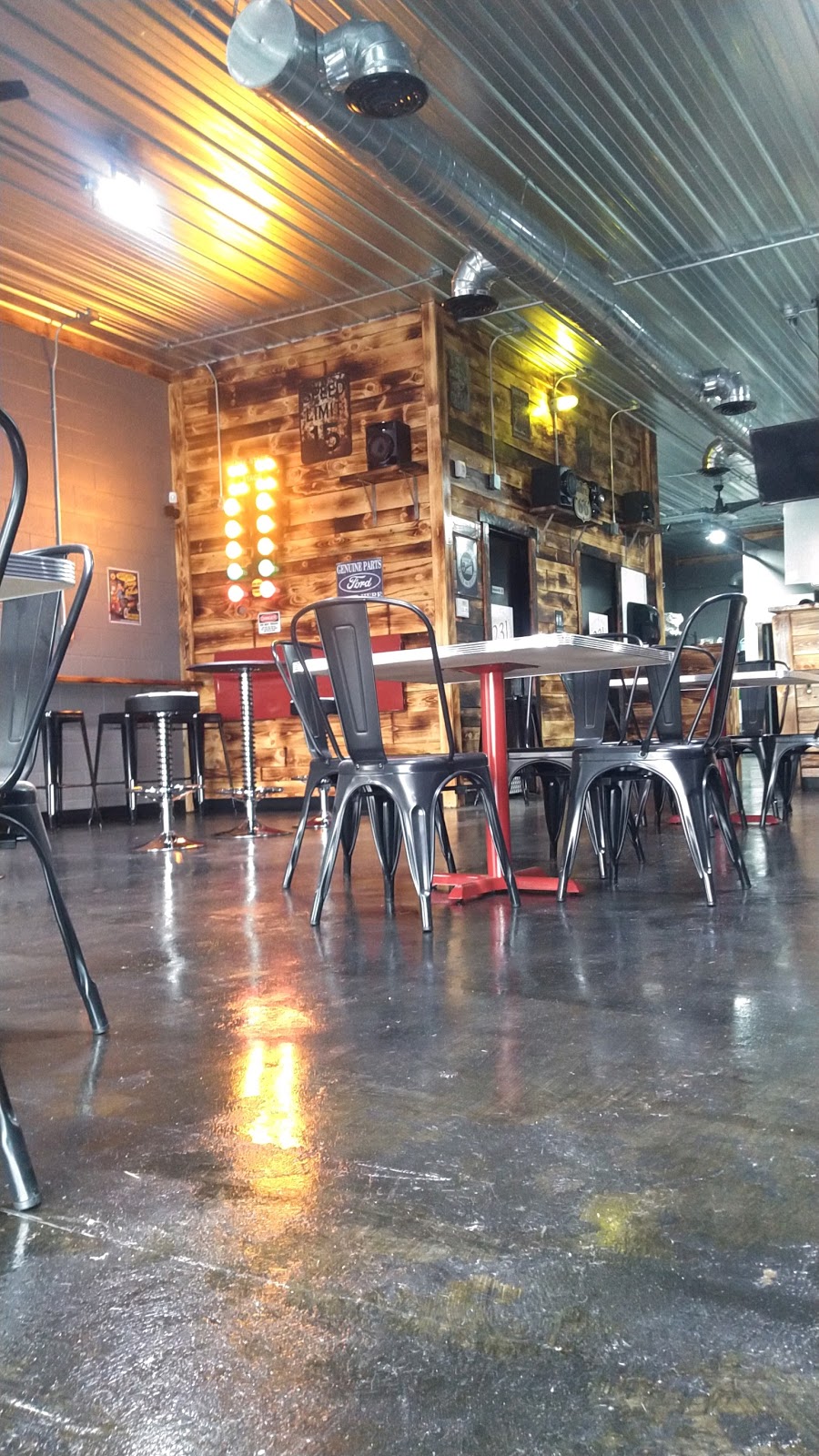 Crusted Creations 231 | restaurant | 13472 Northland Dr, Big Rapids, MI 49307, USA | 2315989007 OR +1 231-598-9007