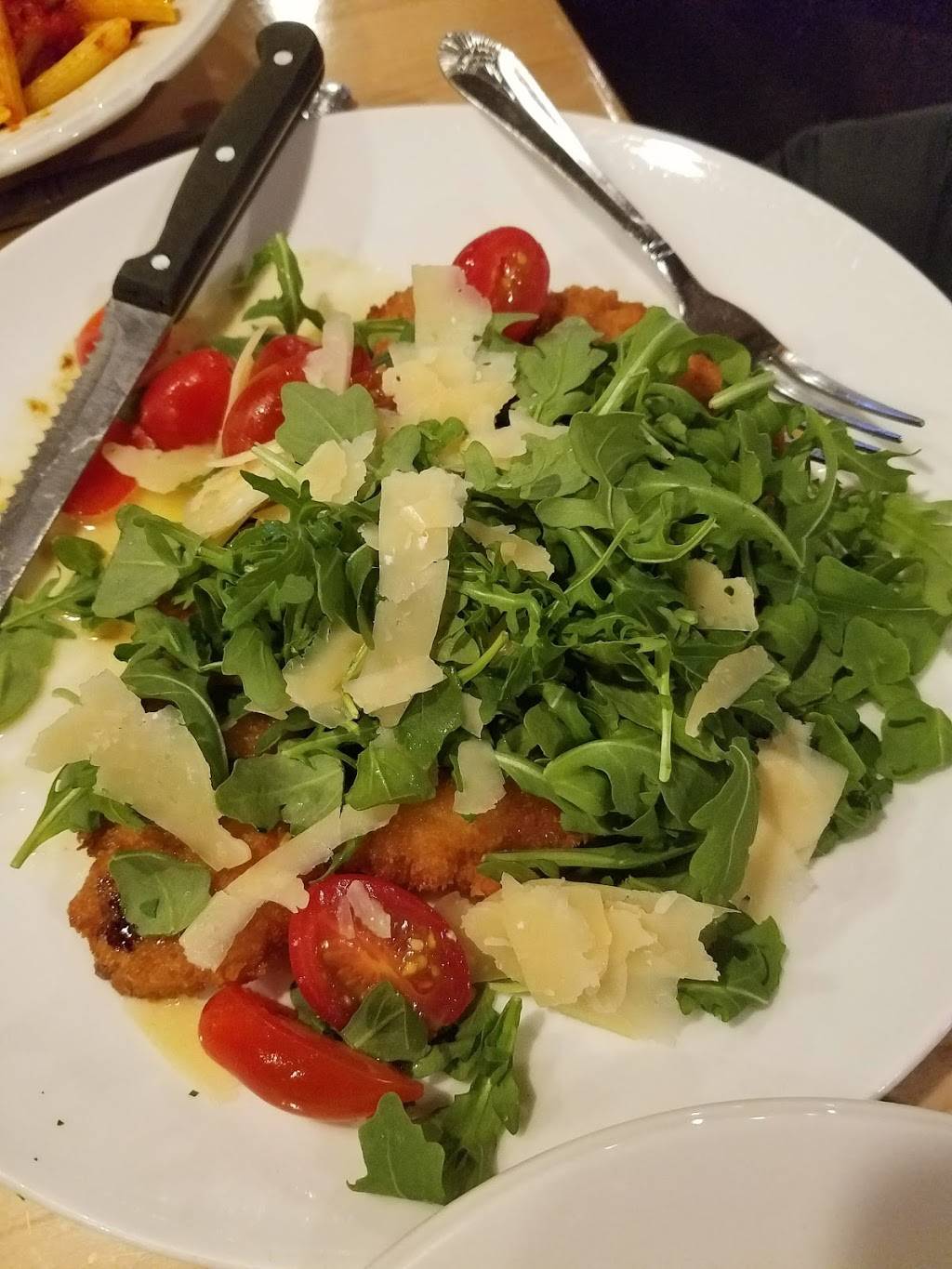 Pats | restaurant | 1200 Hartford Ave, Johnston, RI 02919, USA | 4012731444 OR +1 401-273-1444