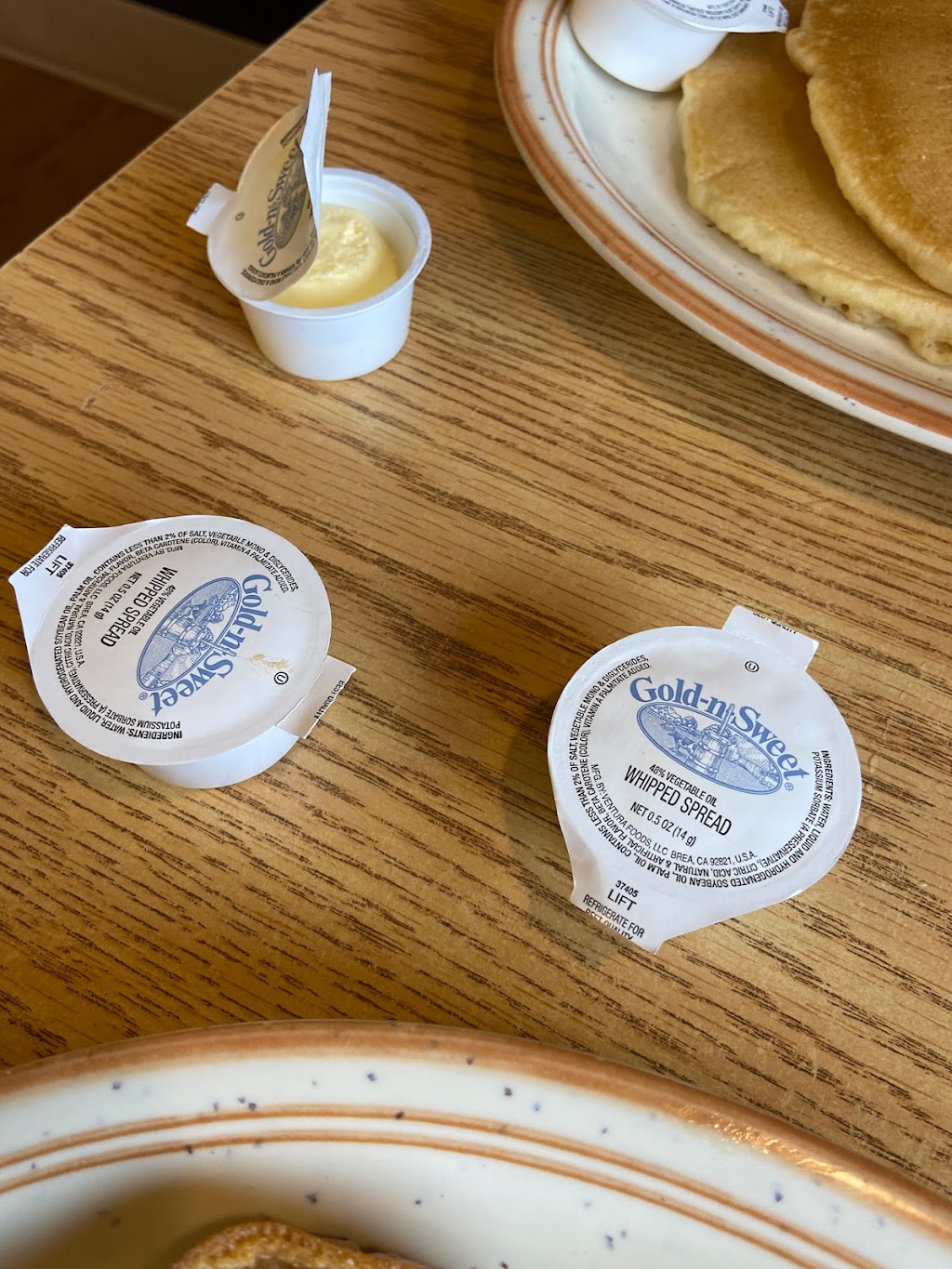 Farm House Cafe | restaurant | 1537 N Glenstone Ave, Springfield, MO 65803, USA | 4173158920 OR +1 417-315-8920