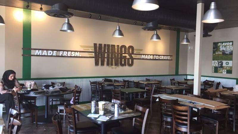Wingstop | restaurant | 3660 W Shaw Ave, Fresno, CA 93711, USA | 5594923936 OR +1 559-492-3936