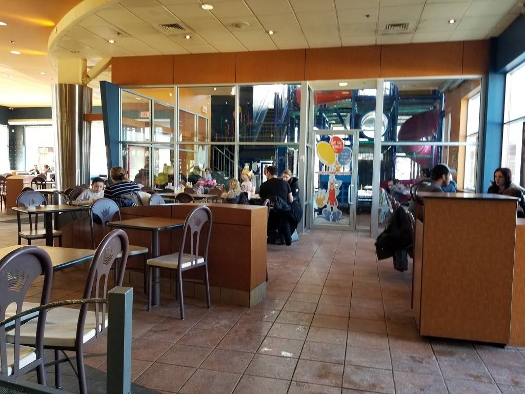 Burger King | restaurant | 1180 Boul Duplessis Sainte-foy, Québec, QC G2G 2B5, Canada | 4188772960 OR +1 418-877-2960