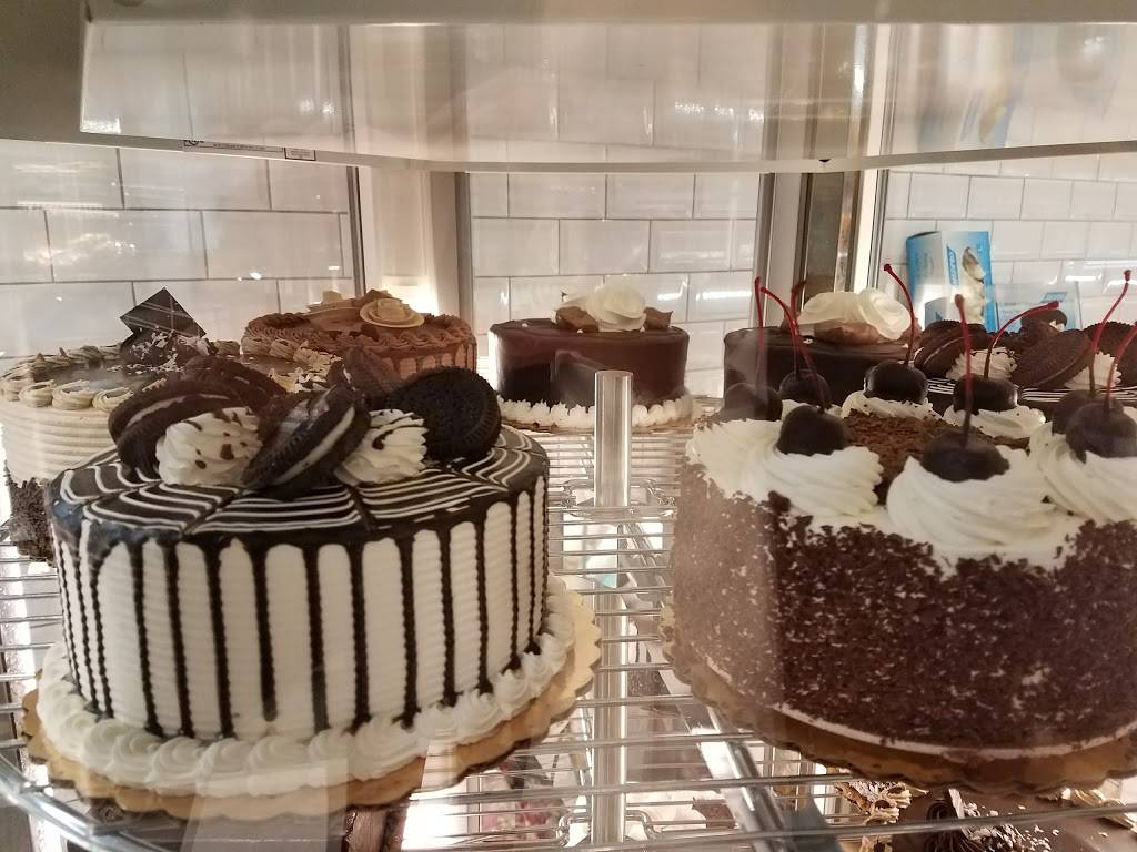 Kaffs Bakery | bakery | 2914 Avenue J, Brooklyn, NY 11210, USA | 7186760361 OR +1 718-676-0361
