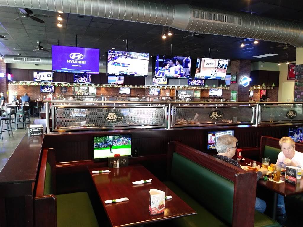 The Greene Turtle Sports Bar & Grille | restaurant | 416 S Ridge Ave, Middletown, DE 19709, USA | 3023767800 OR +1 302-376-7800