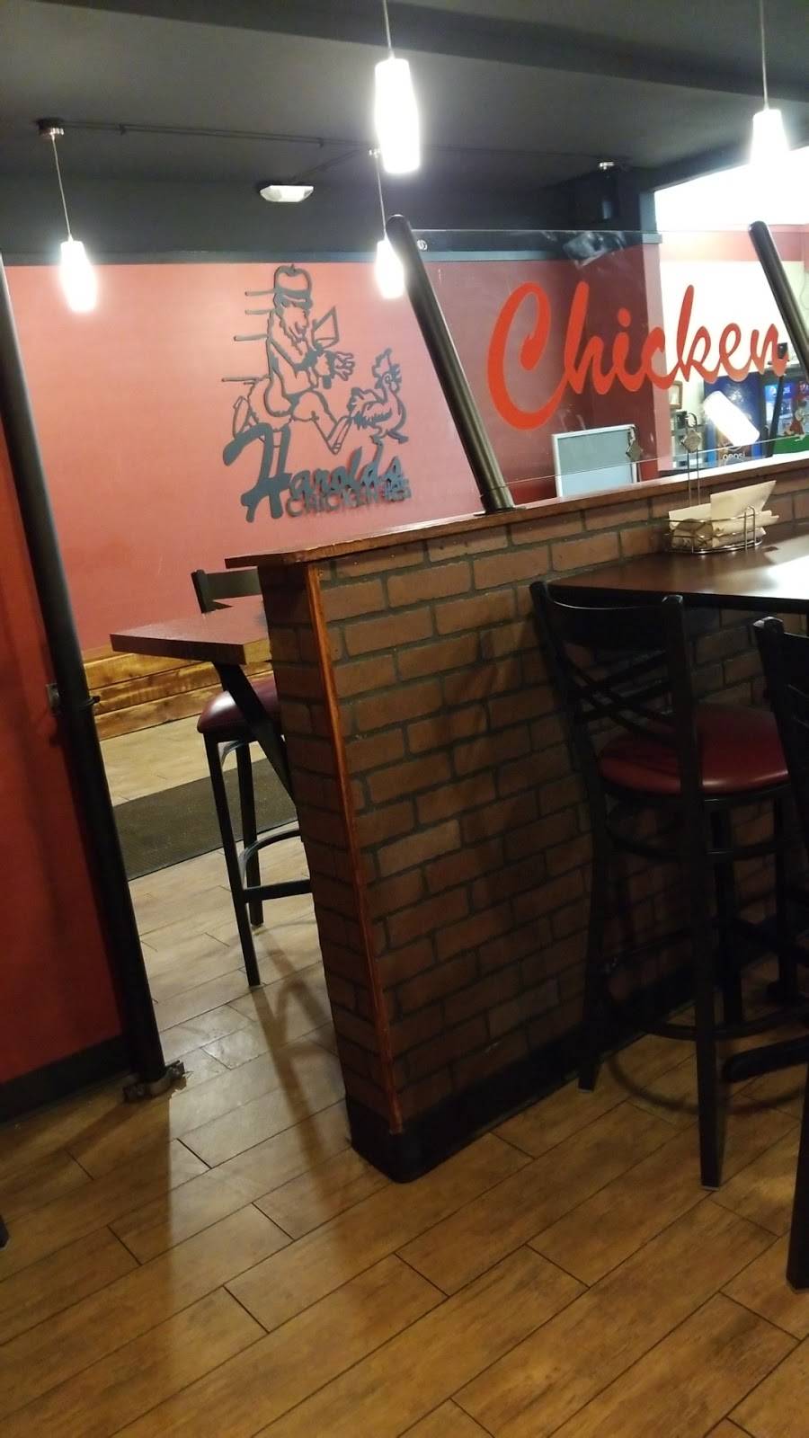 Harolds Chicken #25 | restaurant | 316 E Burlington St, Iowa City, IA 52240, USA | 3193836230 OR +1 319-383-6230