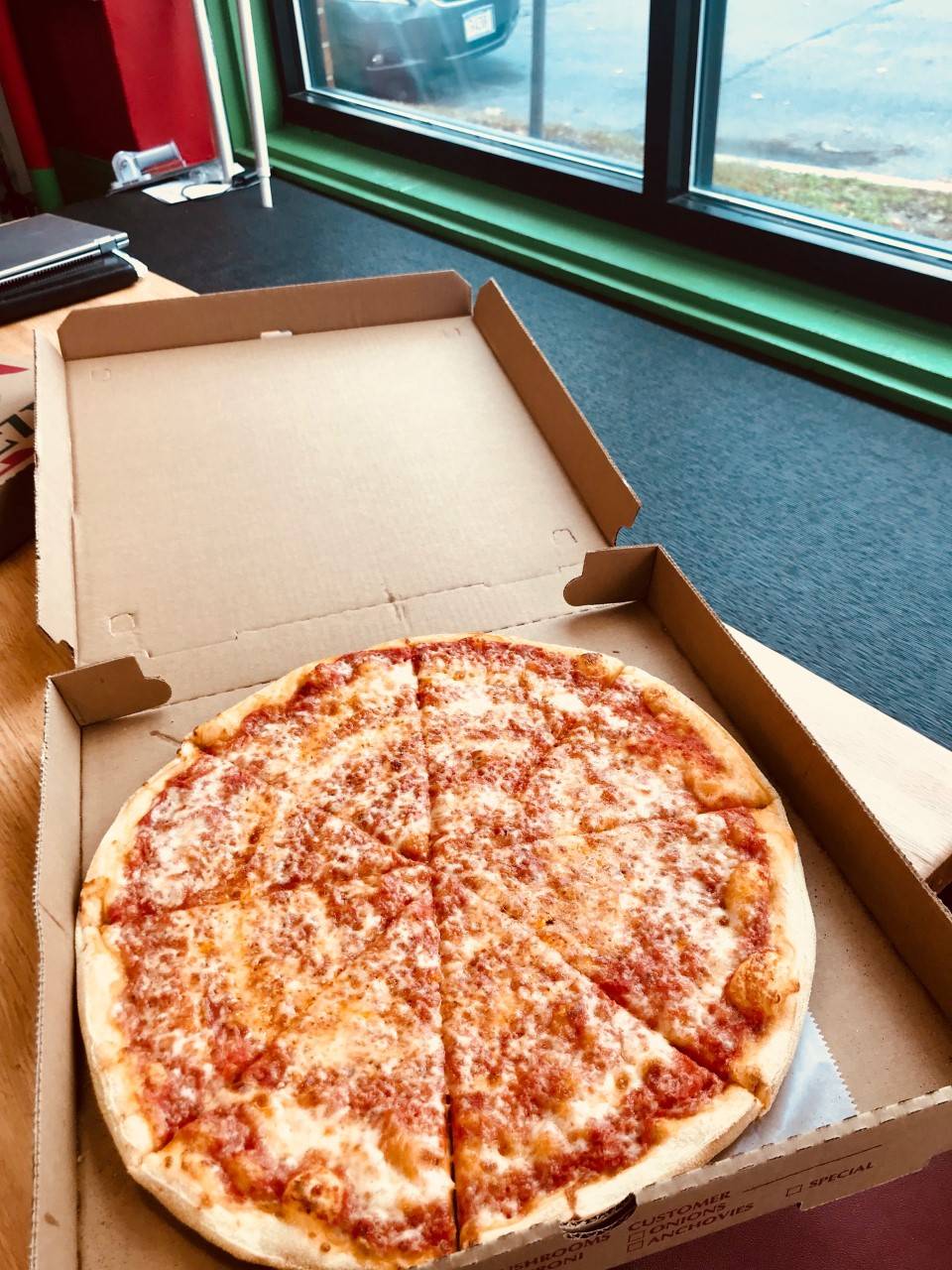 Luigis Italian Kitchen | restaurant | 242 Massachusetts Ave, Arlington, MA 02474, USA | 7817771719 OR +1 781-777-1719