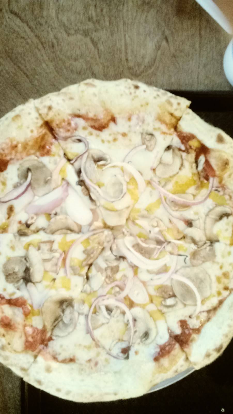 Willys Originals | restaurant | 580 Walker Rd, Chambersburg, PA 17201, USA | 7177533446 OR +1 717-753-3446