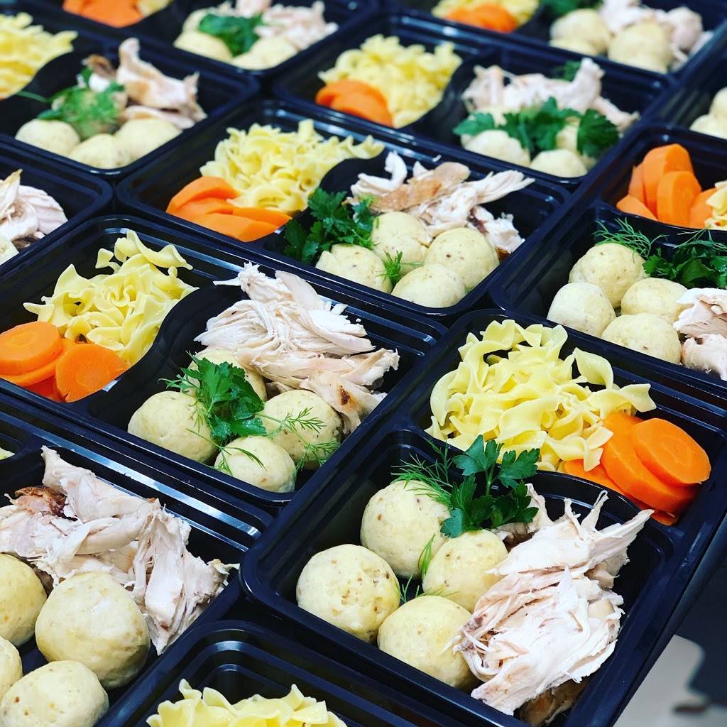 Gina Feeds Catering | meal delivery | 3527 N Verdugo Rd, Glendale, CA 91208, USA | 8186932901 OR +1 818-693-2901