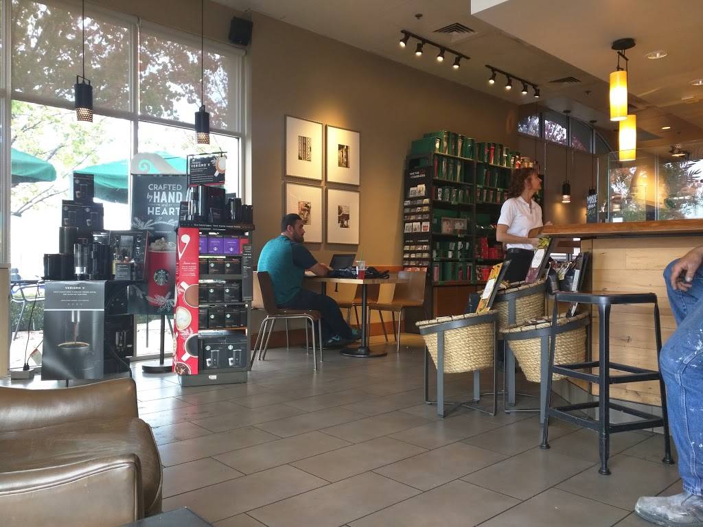 Starbucks | cafe | 4311 Town Center Blvd #450, El Dorado Hills, CA 95762, USA | 9169330846 OR +1 916-933-0846