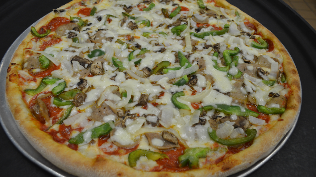 Elizabeths Pizza | meal delivery | 3607 Groometown Rd, Greensboro, NC 27407, USA | 3363161111 OR +1 336-316-1111
