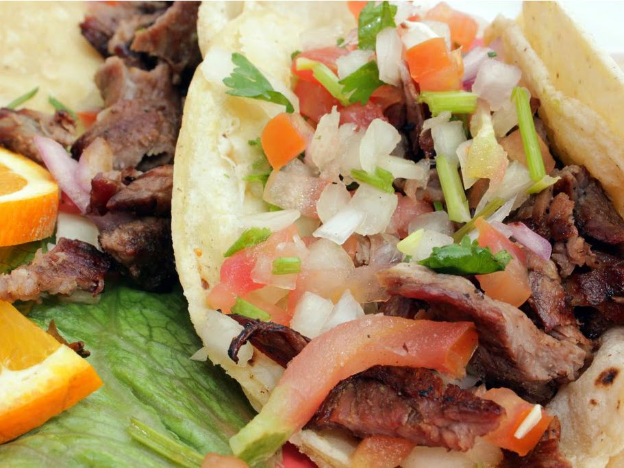 Los Domingos Restaurant and Lounge | restaurant | 1520 E Main St, Barstow, CA 92311, USA | 7602561381 OR +1 760-256-1381