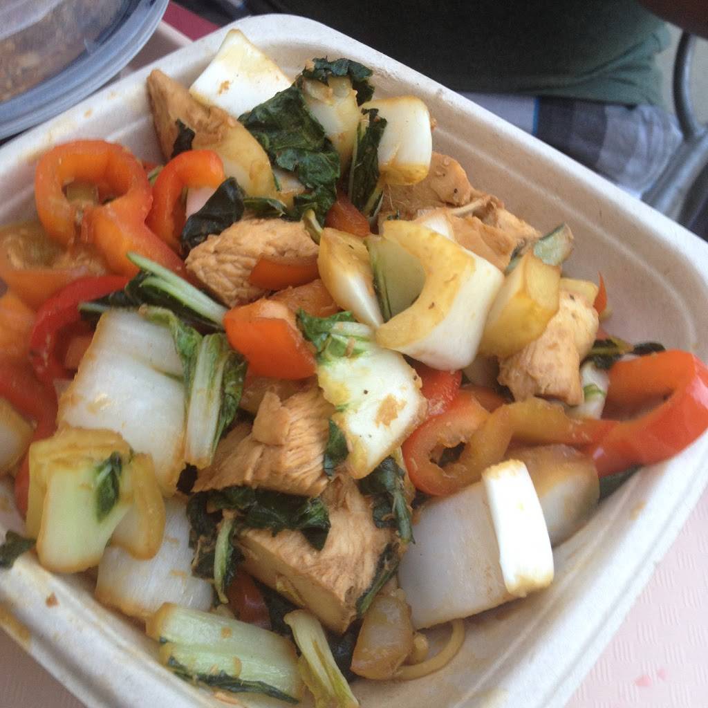 Wok N Bowl Ramen | restaurant | 1 Legoland Dr, Carlsbad, CA 92008, USA | 7602713411 OR +1 760-271-3411