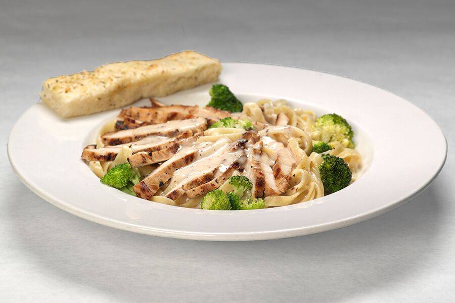 Minskys Pizza | restaurant | 10540 S Ridgeview Rd, Olathe, KS 66061, USA | 9132618080 OR +1 913-261-8080