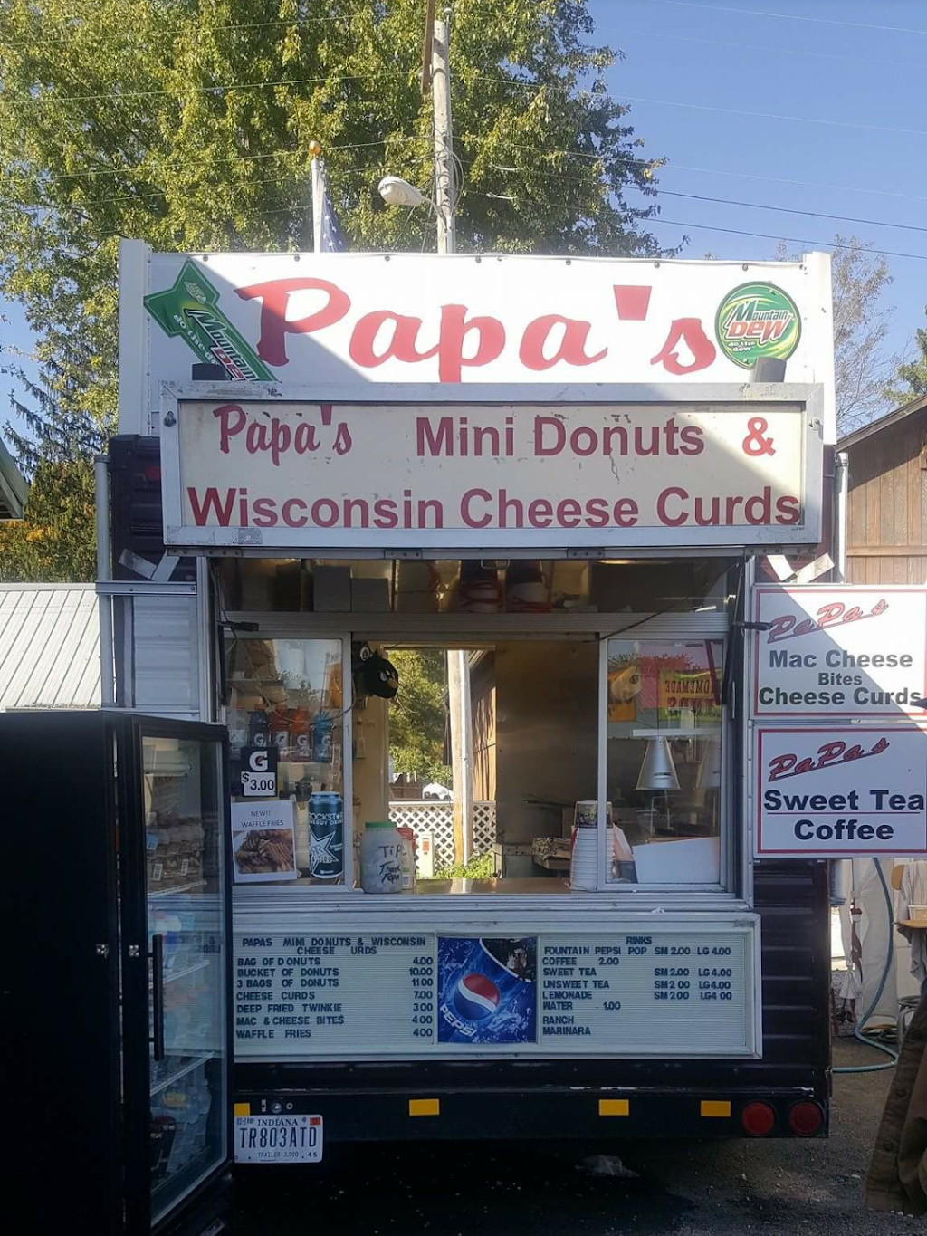 Papas Mini Donuts & Cheese Curds | restaurant | 15310 Morse St, Lowell, IN 46356, USA | 2197464562 OR +1 219-746-4562