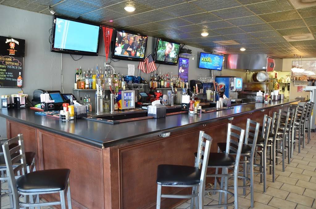 Hilligans Sports Bar | night club | 1265 College St, Bowling Green, KY 42101, USA | 2702822227 OR +1 270-282-2227