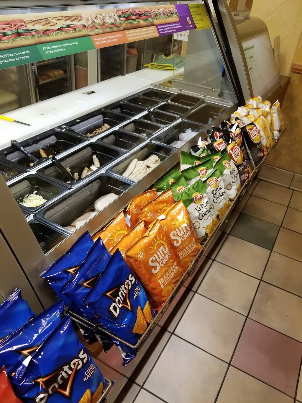 Subway Restaurants | restaurant | 92-12 Jamaica Ave, Woodhaven, NY 11421, USA | 7185708068 OR +1 718-570-8068