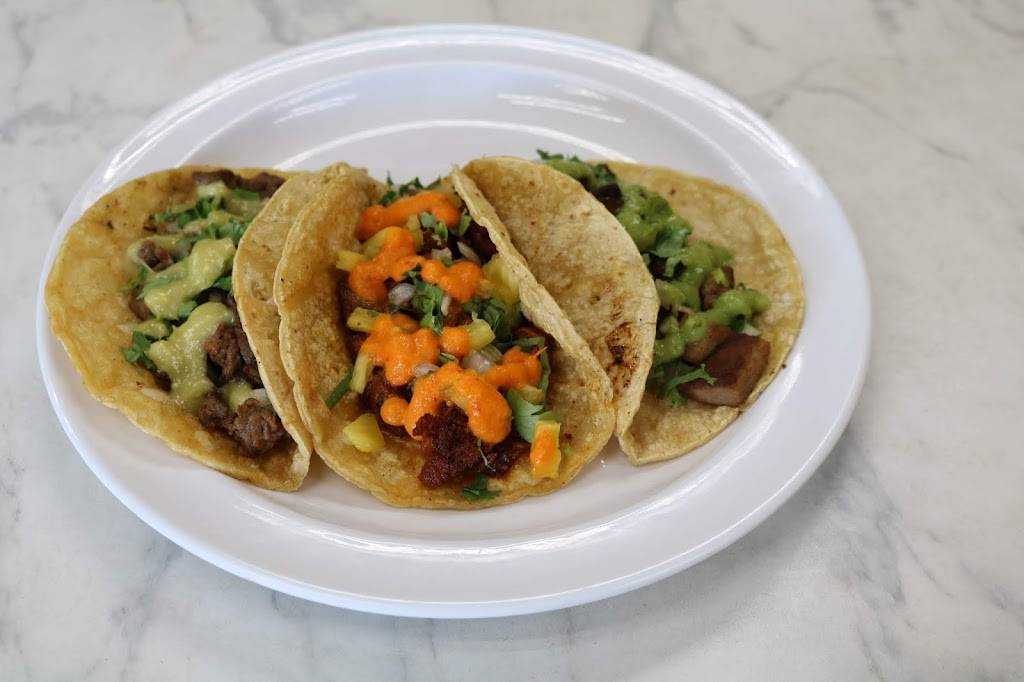 i taco | restaurant | 813 E 66th St, Richfield, MN 55423, USA | 6128863649 OR +1 612-886-3649