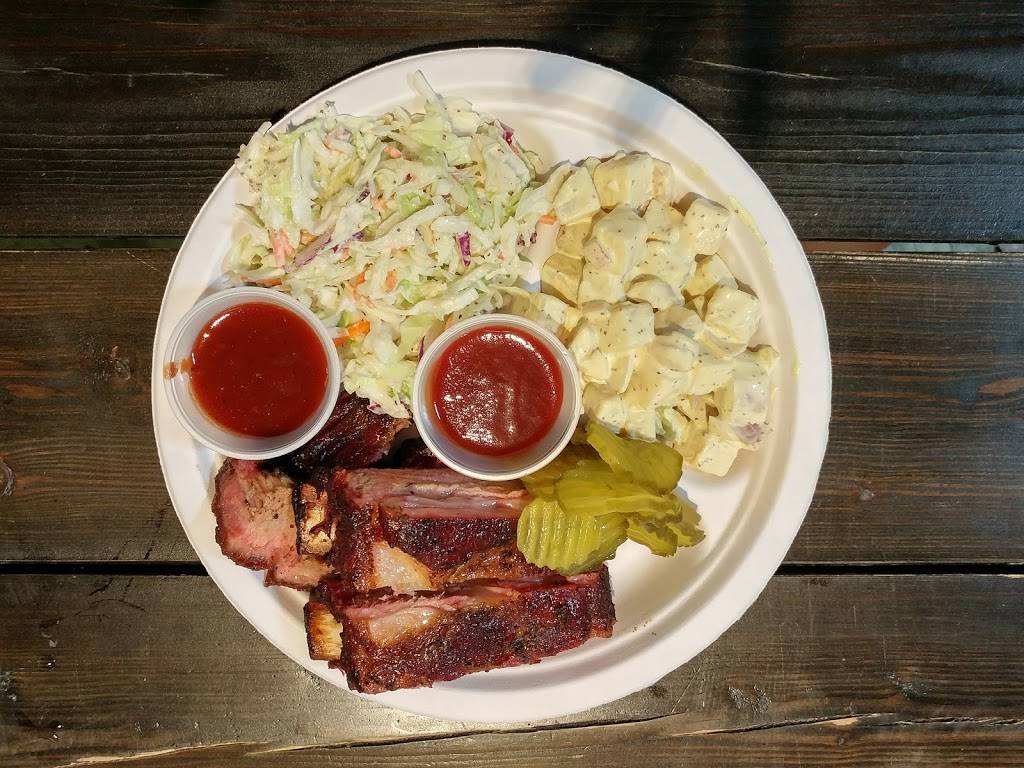 Rolling Smoke BBQ | restaurant | 2501 Dallas St, Aurora, CO 80010, USA | 7205734142 OR +1 720-573-4142