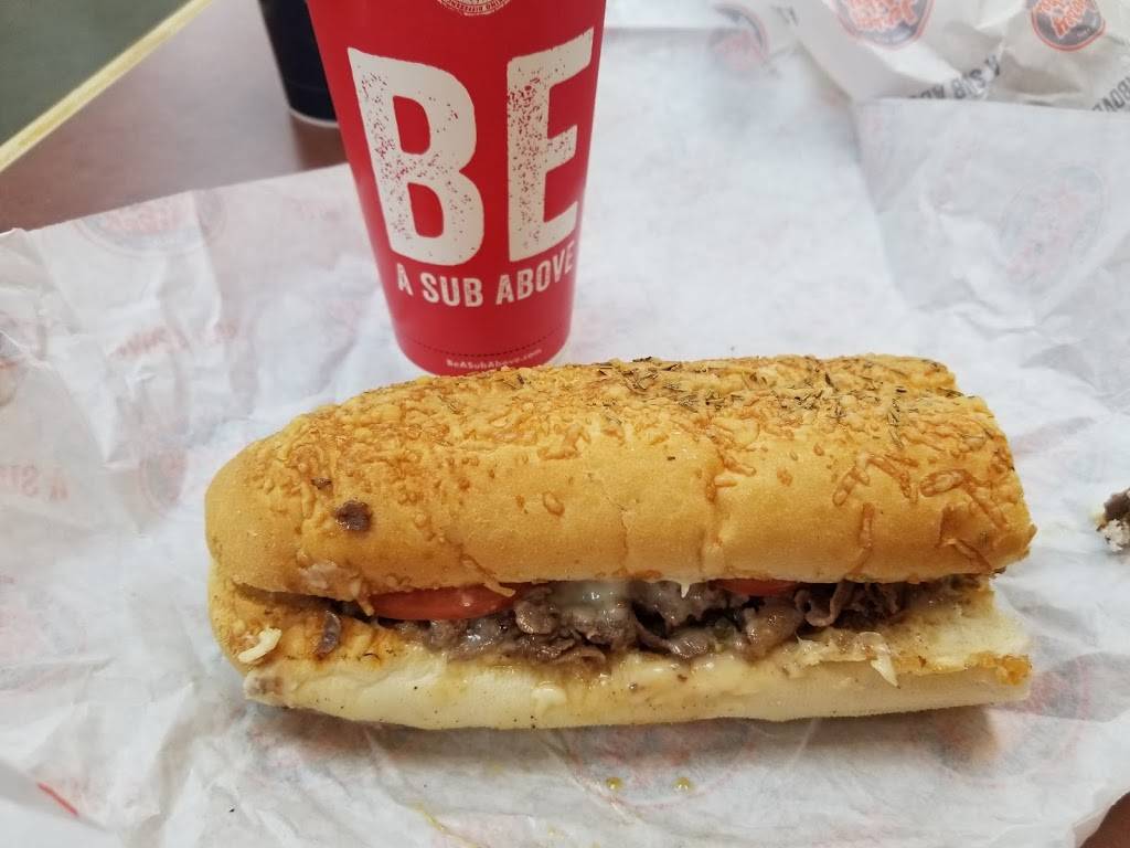 Jersey Mikes Subs | meal takeaway | 15625 South La Grange Road B, Orland Park, IL 60462, USA | 7082266077 OR +1 708-226-6077