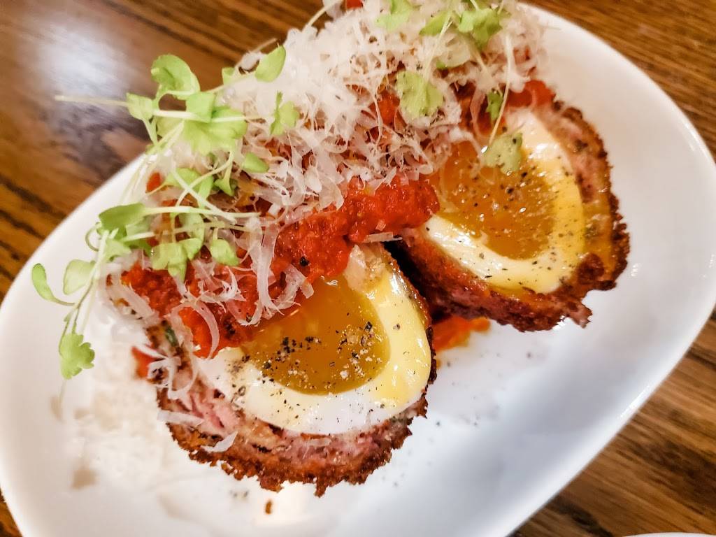 Giusto | restaurant | 4 Commercial Wharf, Newport, RI 02840, USA | 4013247400 OR +1 401-324-7400