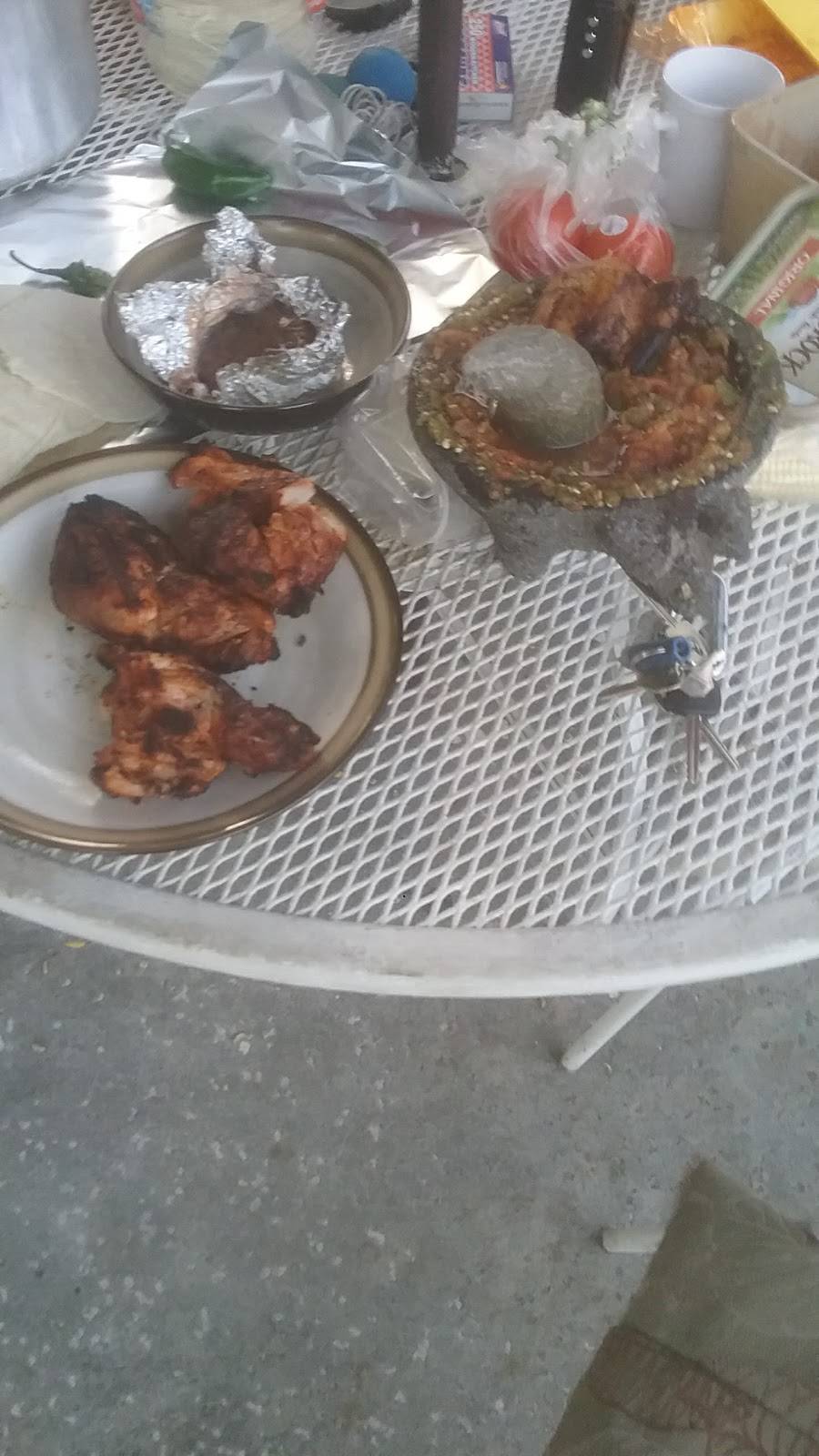 Pizza Loca | meal delivery | 7608 Vineland Ave, Sun Valley, CA 91352, USA | 8185741033 OR +1 818-574-1033