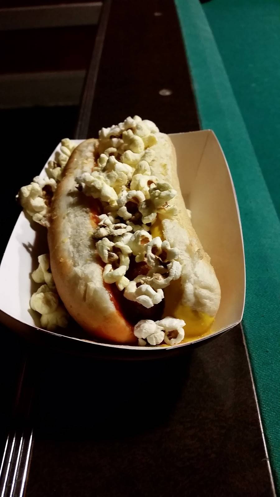 St. Marys Pub | restaurant | 3845 Mission St, San Francisco, CA 94110, USA | 4155291325 OR +1 415-529-1325