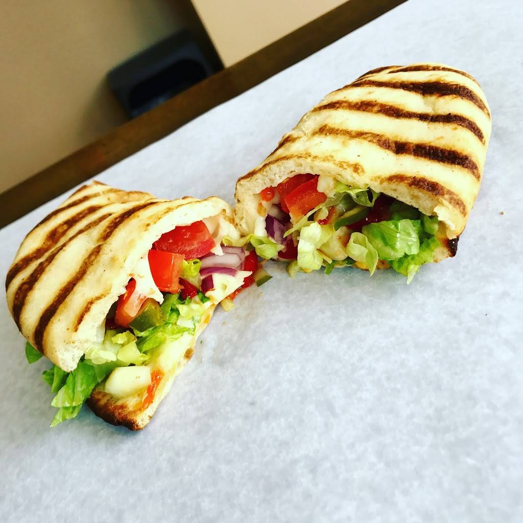 Toasted Flats | restaurant | 53 Chelsea St, Boston, MA 02128, USA | 8572648531 OR +1 857-264-8531