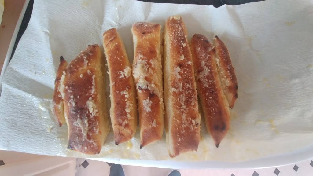 Little Caesars Pizza | meal takeaway | 2921 Crooks Rd, Rochester Hills, MI 48309, USA | 2482370777 OR +1 248-237-0777