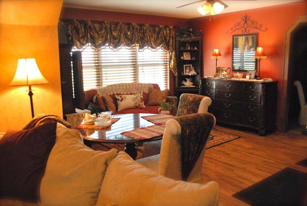 Miss Spensers Special-Teas & Longview Bed and Breakfast | cafe | 3220 Wyoming St, New Virginia, IA 50210, USA | 6413421547 OR +1 641-342-1547