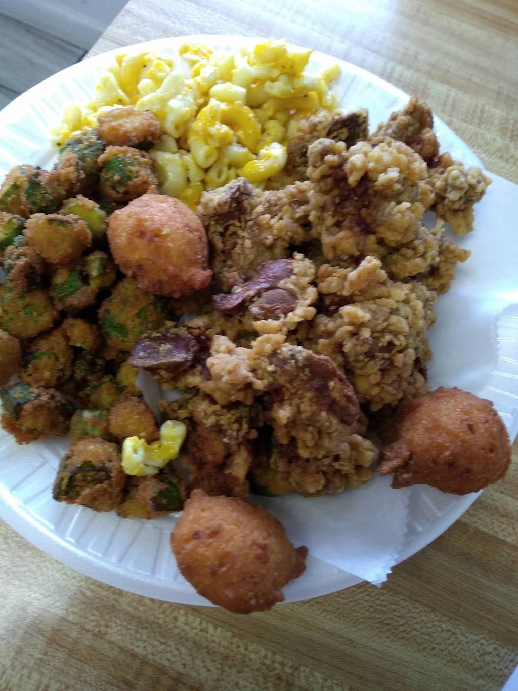 Nicks BBQ & Drive-In | restaurant | 310 S Main St, Darlington, SC 29532, United States | 8433936684 OR +1 843-393-6684