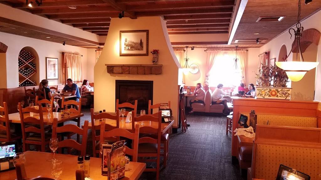 Olive Garden Italian Restaurant | meal takeaway | 1340 Lakeside Village Cir, Lakeland, FL 33803, USA | 8636889868 OR +1 863-688-9868