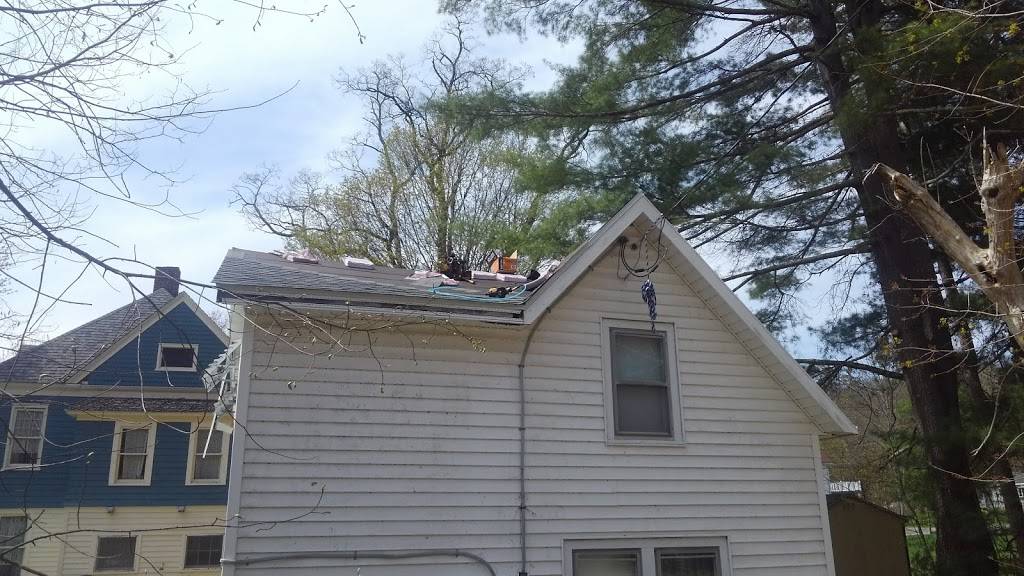 Long Eddy Hotel & Saloon | restaurant | 7 Depot St, Long Eddy, NY 12760, USA | 8458874554 OR +1 845-887-4554