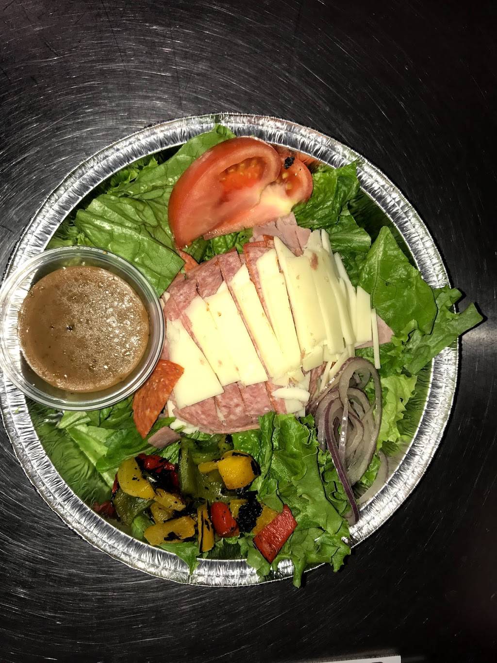 Eriks Church | restaurant | 824 Roosevelt Trail, Windham, ME 04062, USA | 2075721447 OR +1 207-572-1447