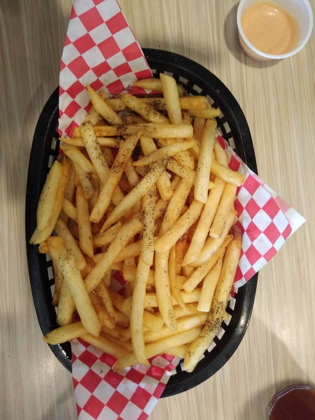 Dees Family Restaurant | restaurant | 2085 S Redwood Rd, Salt Lake City, UT 84104, USA | 8019736285 OR +1 801-973-6285