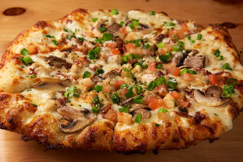 Taphouse Unchained & Bottle Shoppe | restaurant | 210 Sherman Ave, Coeur dAlene, ID 83814, USA | 2086647227 OR +1 208-664-7227