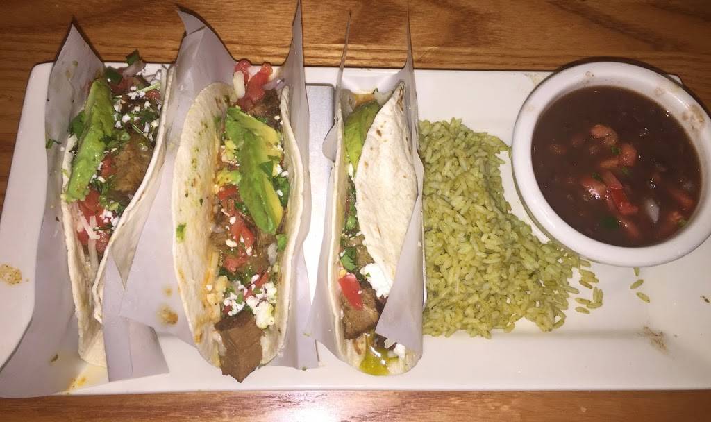 Chilis Grill & Bar | meal takeaway | 6251 Long Prairie Rd, Flower Mound, TX 75028, USA | 9723555826 OR +1 972-355-5826