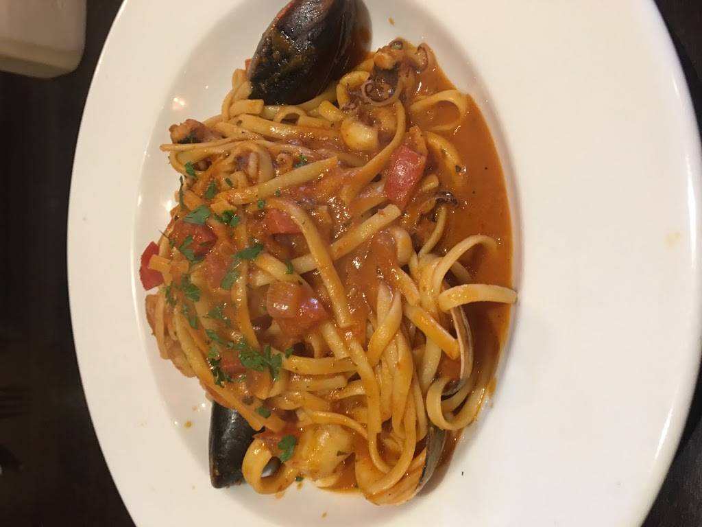 Limón Peruvian Cuisine | restaurant | 7089 N Marks Ave #101, Fresno, CA 93711, USA | 5594471226 OR +1 559-447-1226