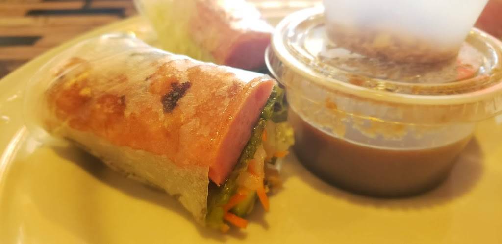 Signature Pho & Desserts | restaurant | 17600 Collier Ave # A102, Lake Elsinore, CA 92530, USA | 9512282888 OR +1 951-228-2888