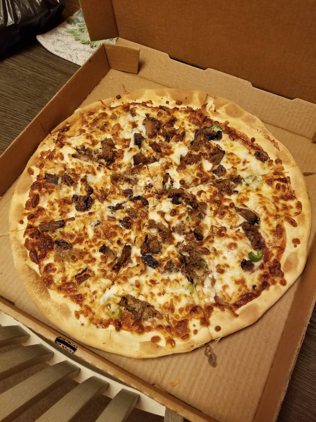 Rebel SmokeHouse and Burgers | restaurant | 200 Howard Ave, Mullens, WV 25882, USA | 3042944227 OR +1 304-294-4227