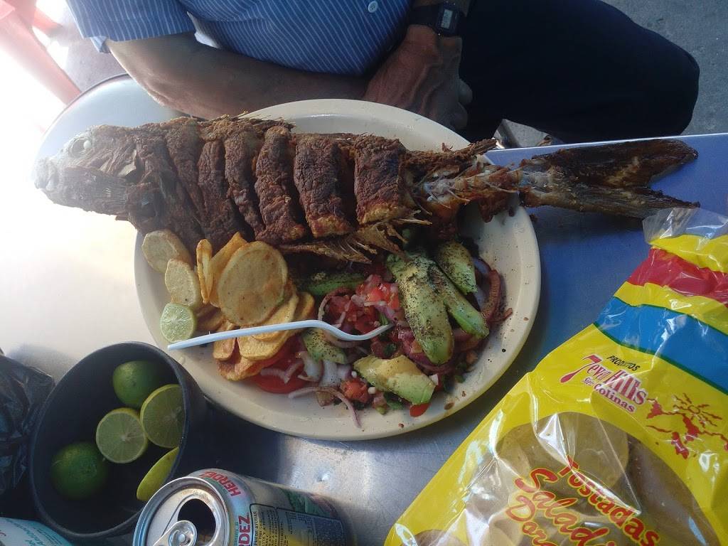 Mariscos La China Y El Paisa | restaurant | Libertad, 22400 Tijuana, Baja California, Mexico | 016641628320 OR +52 664 162 8320