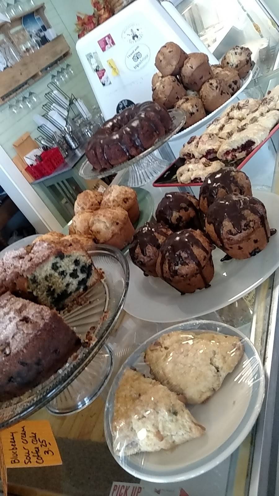 Winnegance Restaurant & Bakery | restaurant | 36 High St, Bath, ME 04530, USA | 2074433300 OR +1 207-443-3300