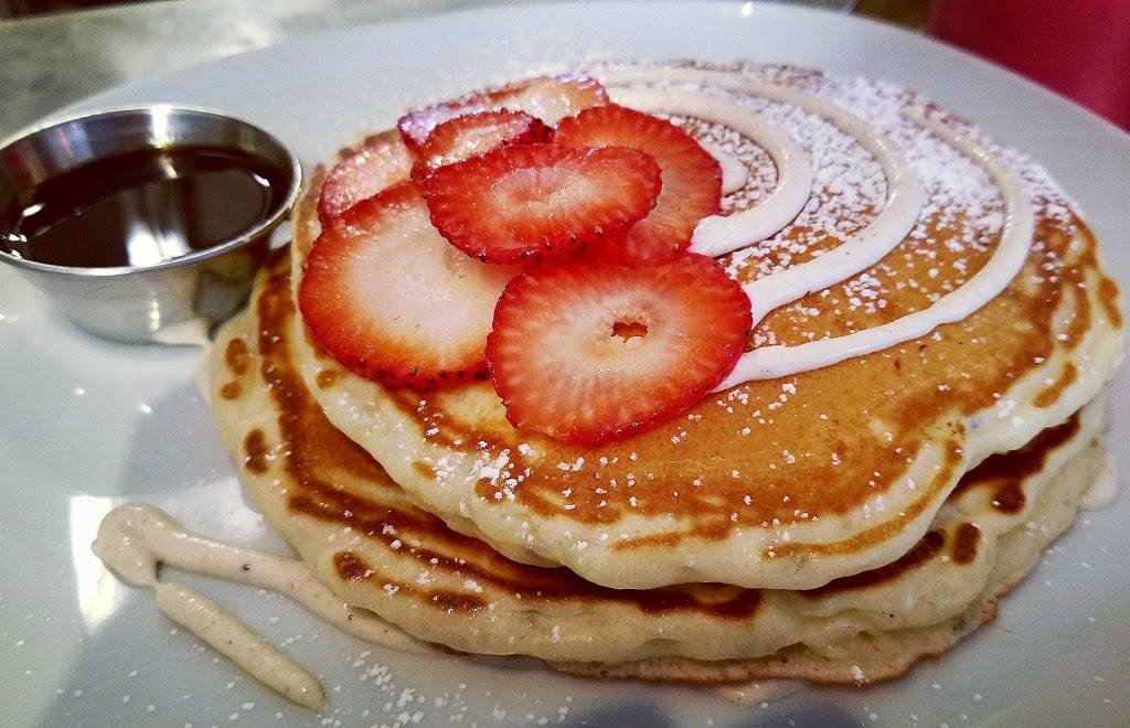 C.Lo Café | cafe | 39 Bushwick Ave, Brooklyn, NY 11211, USA | 3479873402 OR +1 347-987-3402