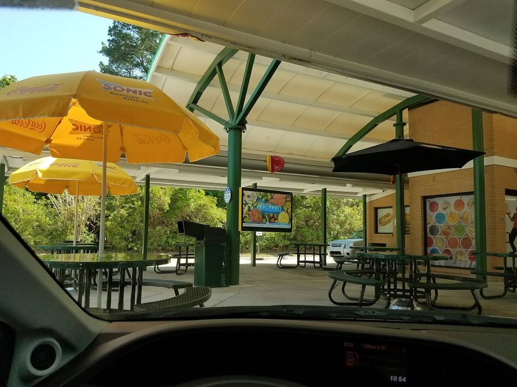 Sonic Drive-In | restaurant | 602 N JK Powell Blvd, Whiteville, NC 28472, USA | 9102076690 OR +1 910-207-6690